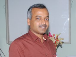 speaker img